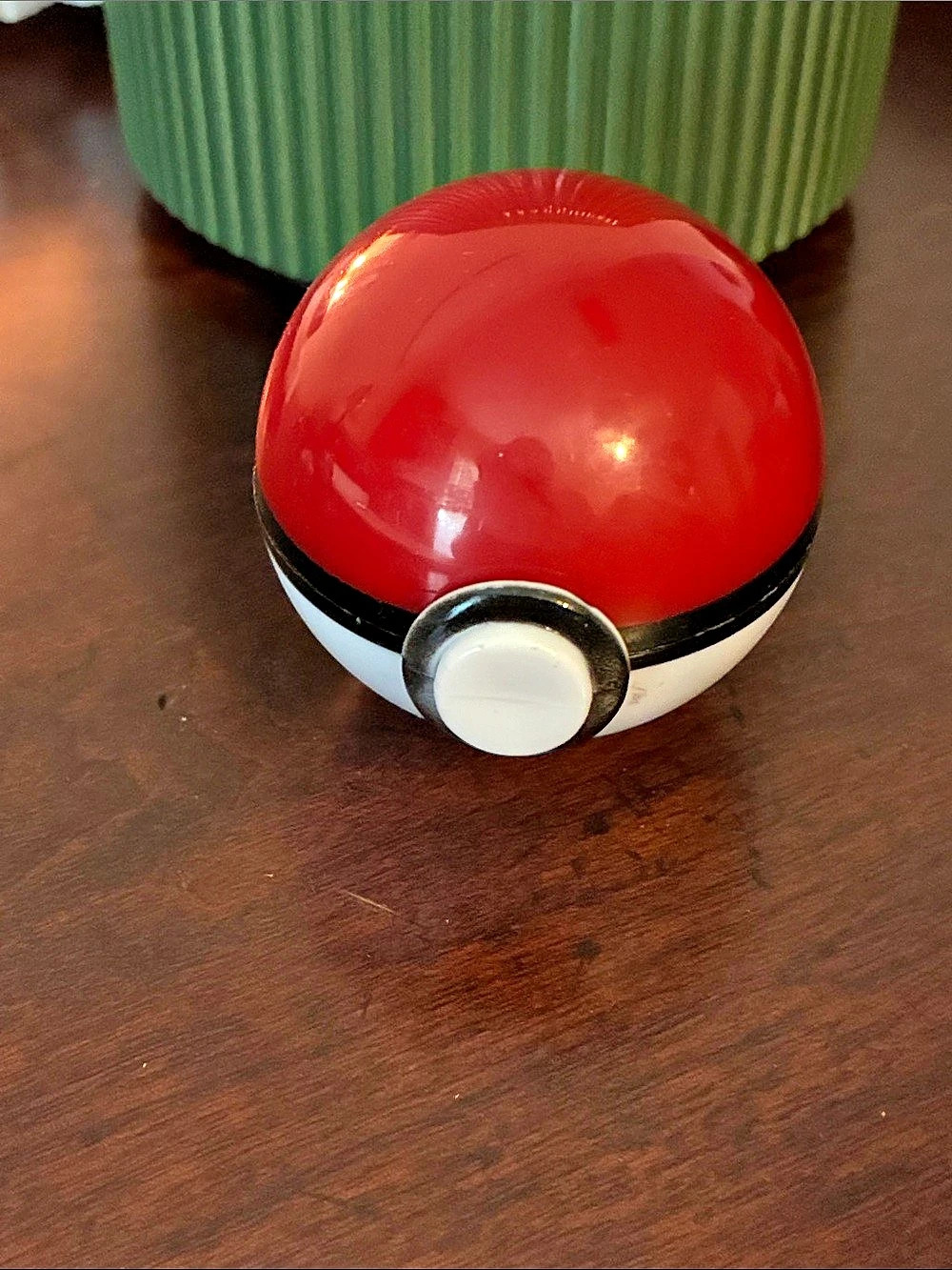 Pokémon Poké Ball Keychain Series 14 - Chatot
